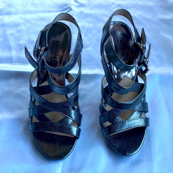 Michael Kors Pewter Stilettos - Picture 2 of 6